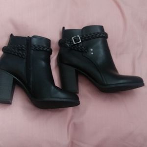 Black ankle booties with chunky heel. WORN ONCE